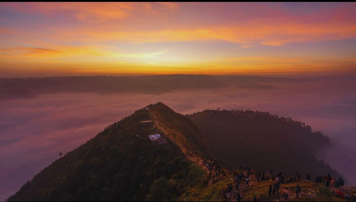 Nongjrong Sunrise Viewpoint Travel Guide 2026: The Hidden Sunrise Paradise of Meghalaya