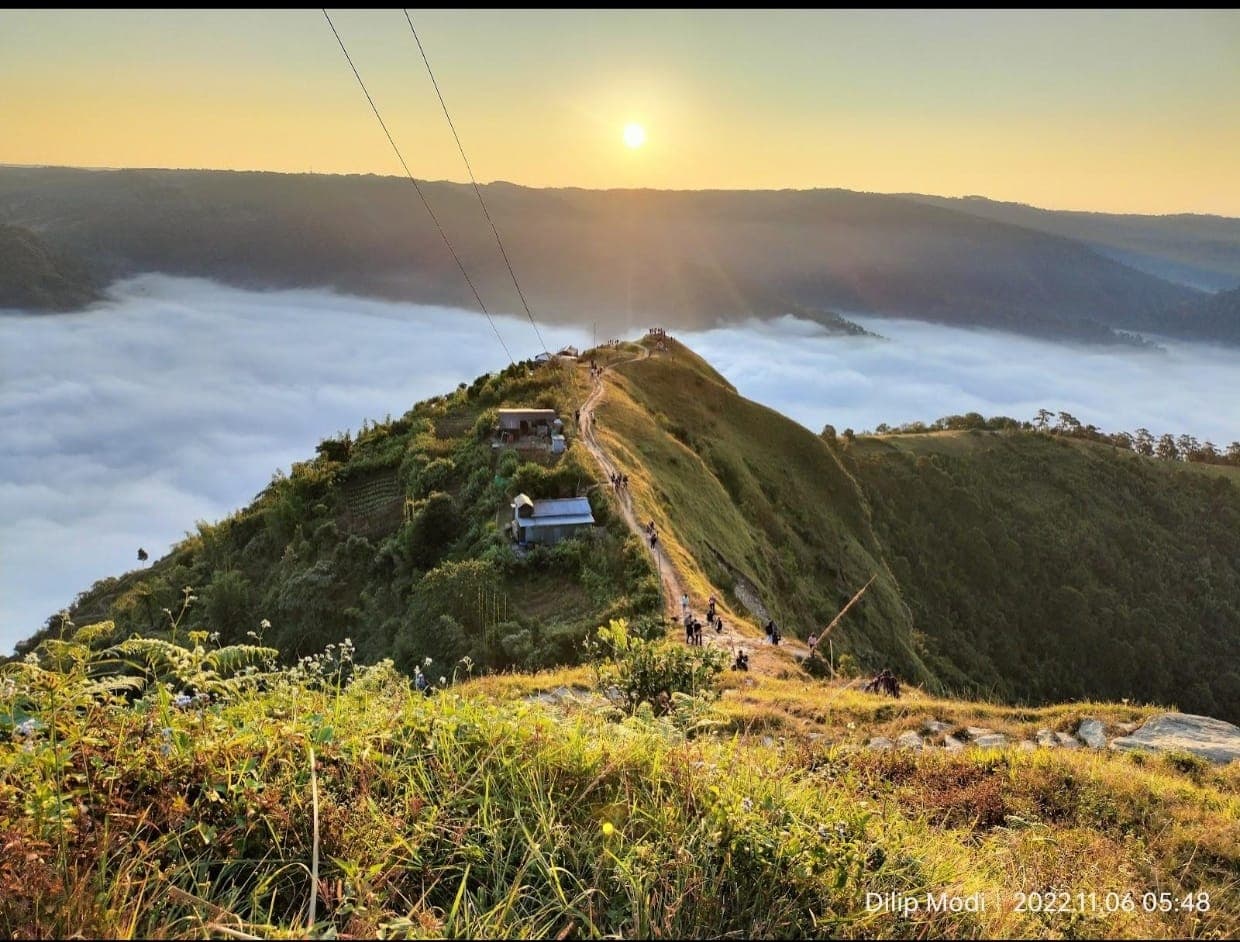 How to Reach Nongjrong Sunrise Viewpoint